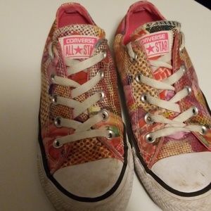 Converse Shoes - Converse Chuck Taylor's All Star Digital Floral Converse Shoes - Converse Chuck Taylor's All Star Digital Floral
